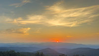 Blue Ridge Horizon | Breathtaking Views of the Blue Ridge Mountains